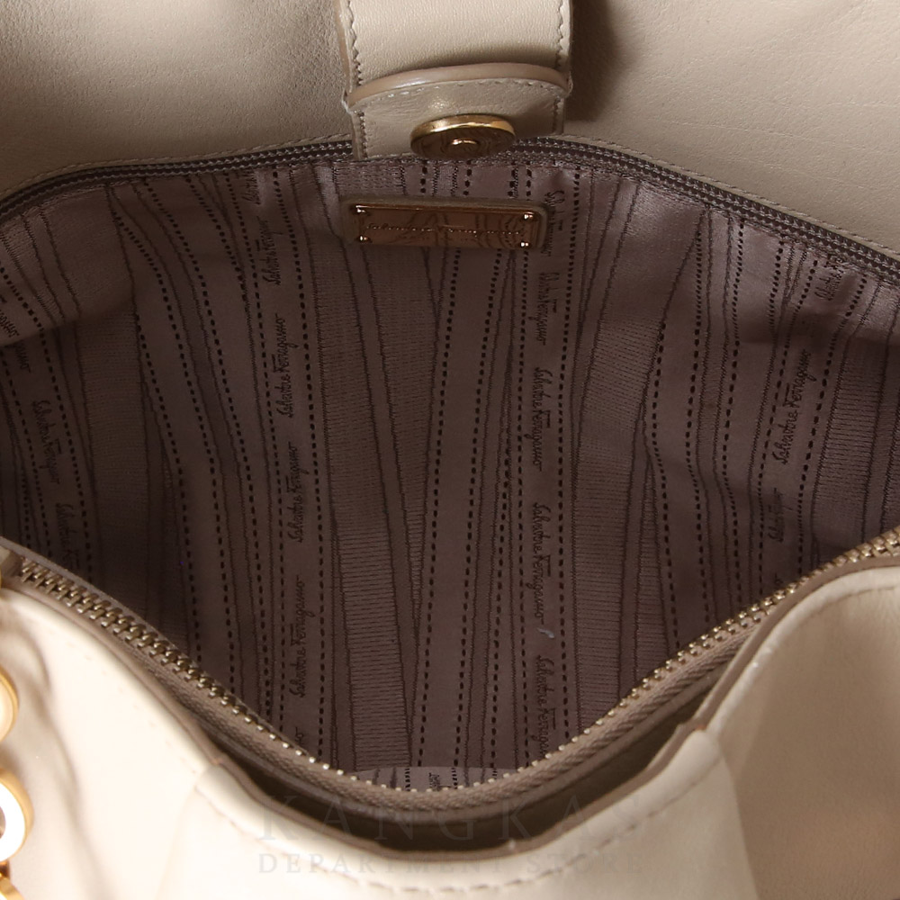 FERRAGAMO(USED)페레가모 간치니 버클 체인 토트백